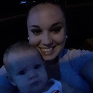 Meet your Posher, Alexandria